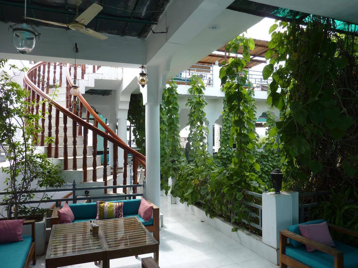 Inn Seventh Heaven Пушкар Екстериор снимка